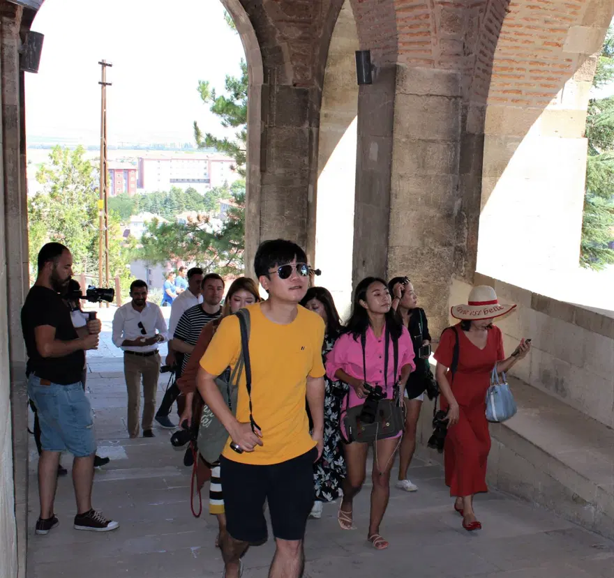 Güney Koreli turizm bloggerları Eskişehir'de 2 Güney Koreli turizm bloggerları Eskişehir'de 2