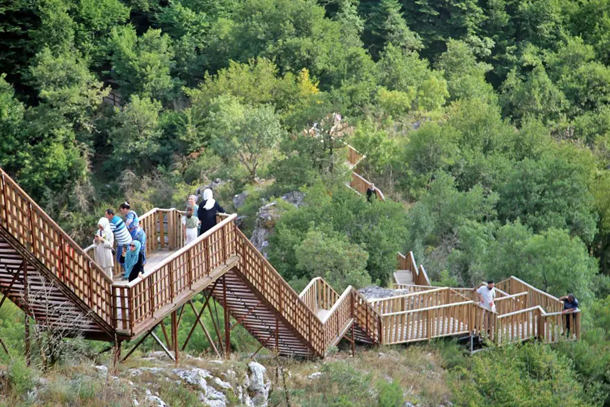 Kastamonu'nun kanyonlarıyla ünlü ilçesi Pınarbaşı nüfusunun 20 katı ziyaretçi ağırladı 3 Kastamonu'nun kanyonlarıyla ünlü ilçesi Pınarbaşı nüfusunun 20 katı ziyaretçi ağırladı 3