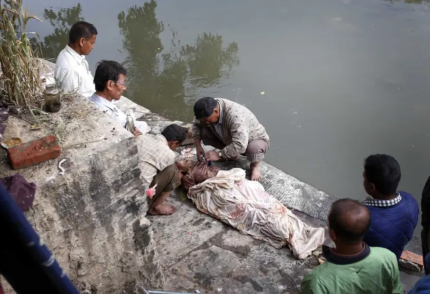 Nepal Başbakanı: Ölü sayısı 10 bine ulaşabilir 11