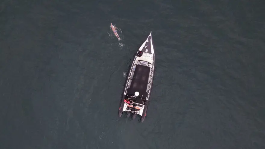 Aysu Türkoğlu, Kuzey Kanalı'nı yüzerek geçen en genç Türk sporcu oldu 2