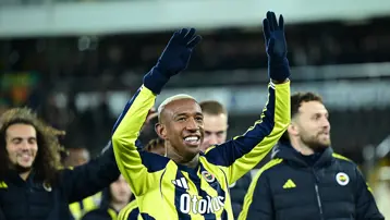 "Zirveye yürüyor" (19 Ocak 2026 spor manşetleri)