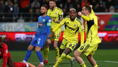 "5'inci viteste derbiye" (24 Kasım 2025 spor manşetleri)