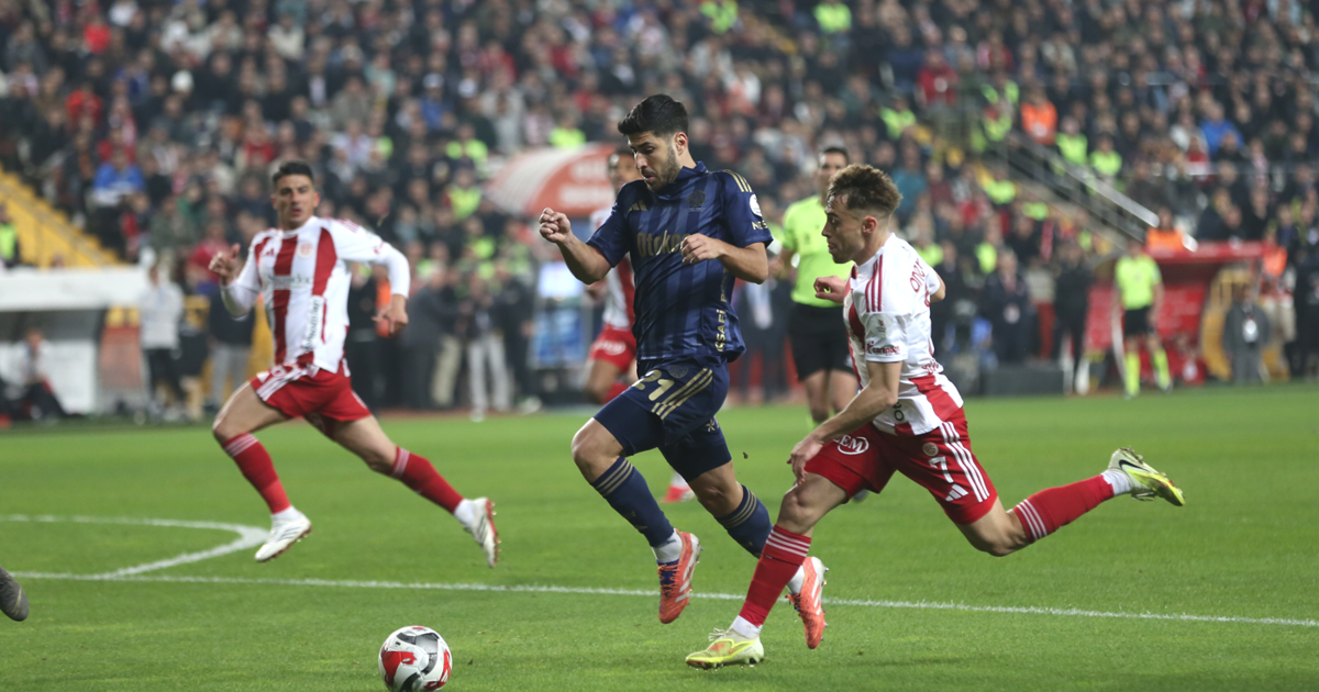 "Düdükler kimin için çalıyor" Spor yazarları Fenerbahçe'yi değerlendirdi