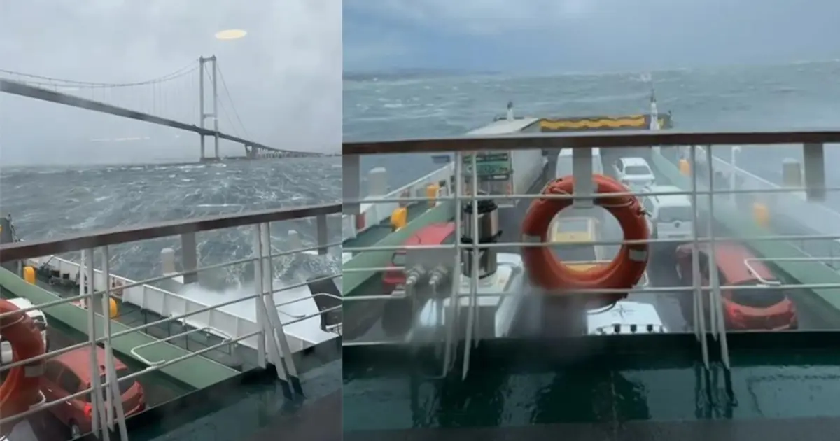 Arabalı feribot fırtınada sürüklendi, yolcular mahsur kaldı. Feribot güvenli alanda