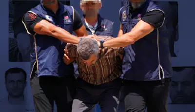 Suikast timinin gömülen silahları. FETÖ'cü Burkay Karatepe'nin gösterdiği yerlerde silah bulunamadıCumhurbaşkanı Recep Tayyip Erdoğan'a yönelik suikast timinde yer alan firari FETÖ'cü Burkay Karatepe'nin darbe girişimi gecesi Marmaris'te silah gömdüğünü ileri sürdüğü noktalarda arama çalışması yapıl
