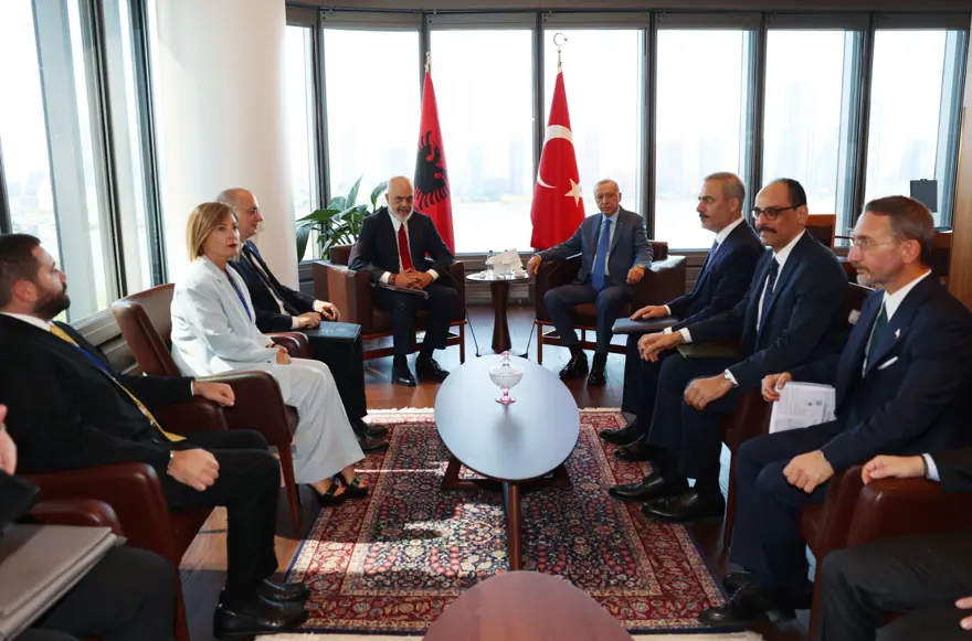 Cumhurbaşkanı Erdoğan'ın ABD ziyareti: "İsrail soykırımı bölgesel barışı da tehdit ediyor" 10