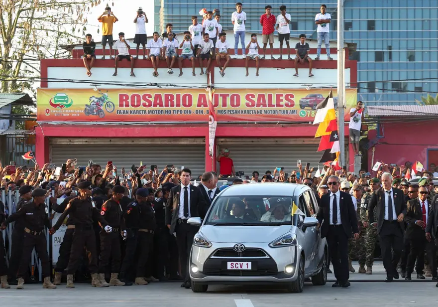 DİLİ SOKAKLARINDA COŞKULU KALABALIK 1