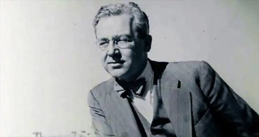 İran'dan Kürk Mantolu Madonna çevirisine sansür 