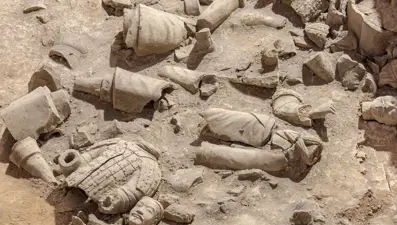 2 bin yıllık Yunan heykeli çöp poşetinden çıktı