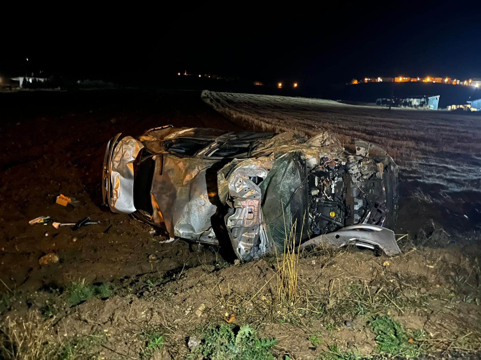 Çankırı'da otomobil takla attı: Üç yaralı