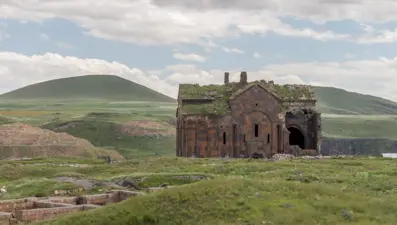 Kars'ta turistlerin gözdesi Ani Tarihi Kenti (Kars gezilecek yerler)