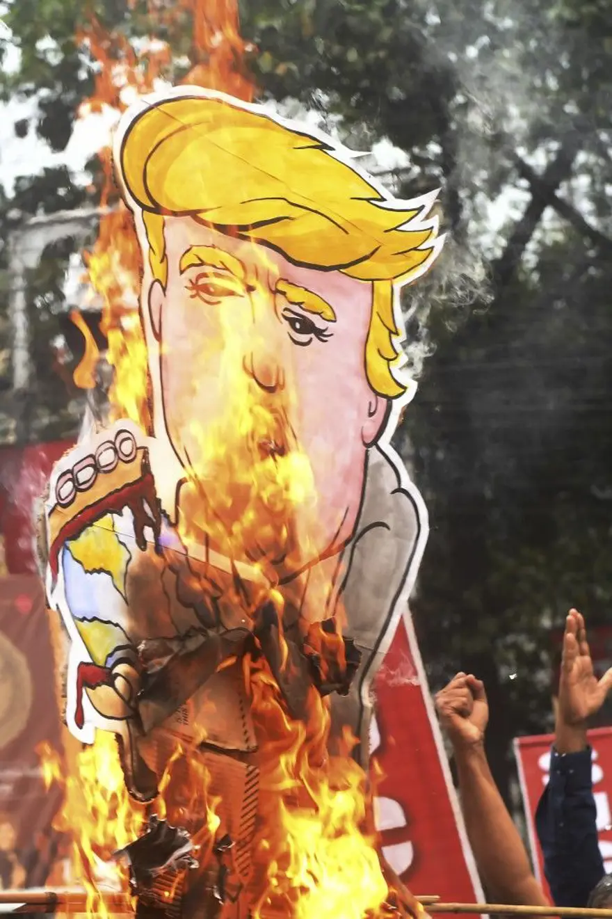 Hindistan'da vatandaşlık yasası karşıtı protestolar sürüyor: 7 ölü 7