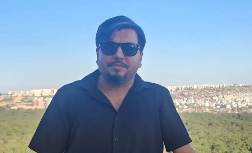 ARİF KOCABIYIK KİMDİR? 1
