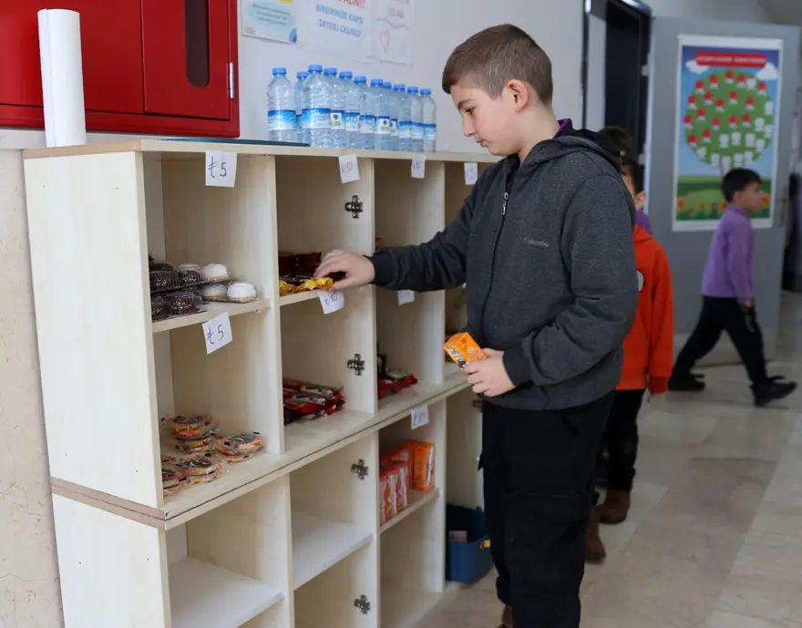 ''HERKESİN GÖREVLİSİ, İÇİNDEKİ VİCDANIDIR'' 3