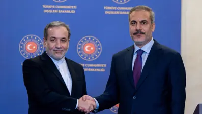 Bakan Fidan, İran Dışişleri Bakanı Arakçi ile görüştü
