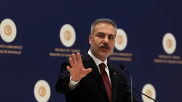 Bakan Fidan'dan "müzakereler başladı" açıklaması. "Barışın önündeki en muazzam mani İsrail'in durduğu yer"