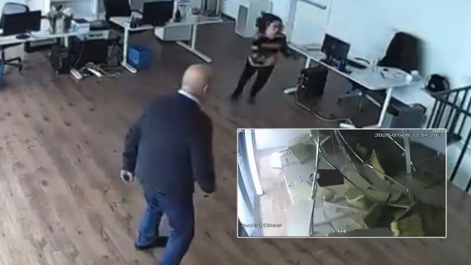 Bursa'da plazanın tavanı çöktü. Facia kıl payı atlatıldı 