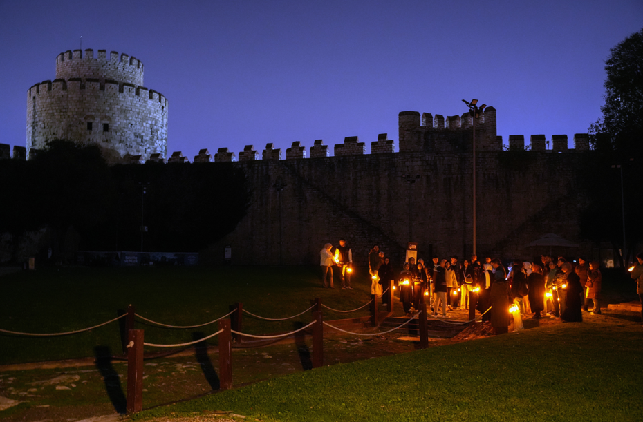 Fener ışığında yedikule zindanlarının tarihine ziyaret