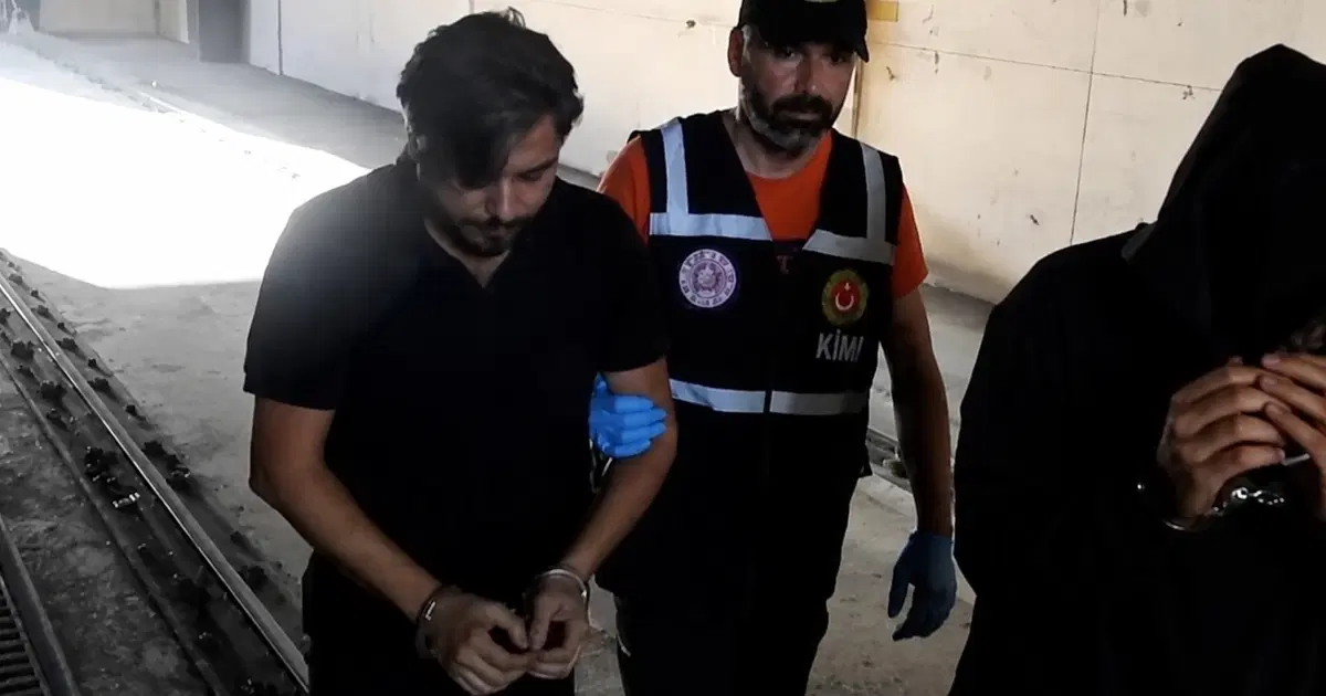 YouTuber Arif Kocabıyık, yurt dışına kaçmaya çalışırken TIR dorsesinde yakalandı