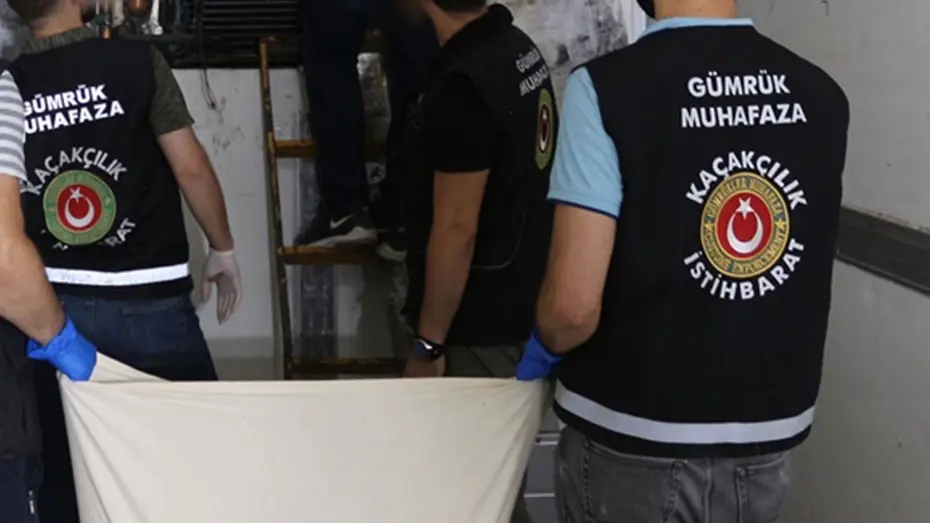 İstanbul Havalimanı’ndan kaçakçılık operasyonu. 4 gümrük memuru yakalandı