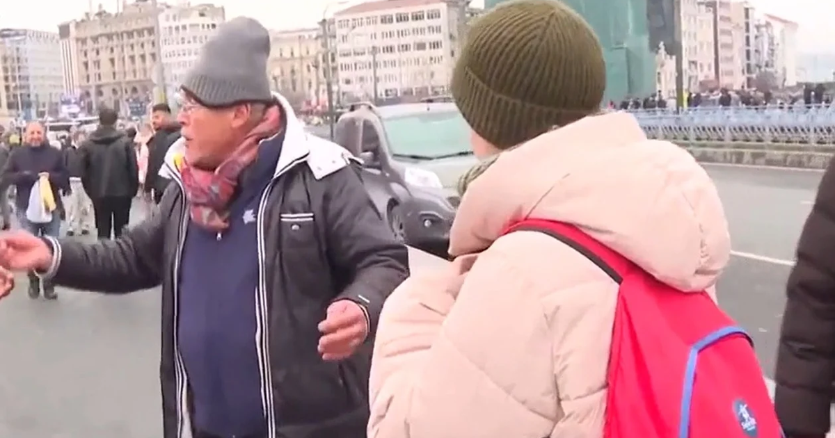 Veganım diyerek bir kova balığı denize döken kadın Bodrum'da da evlerini ateşe vermiş olabilir