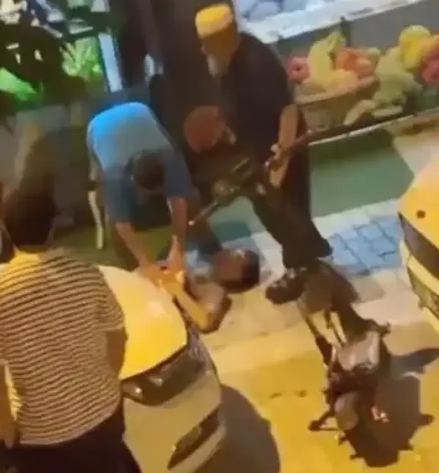 HABERİ DUYAN HAMİLE EŞİ ACİL SEZARYENE ALINDI 1