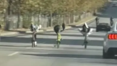 Gaziantep'te bisikletlilerin tehlikeli yolculuğu