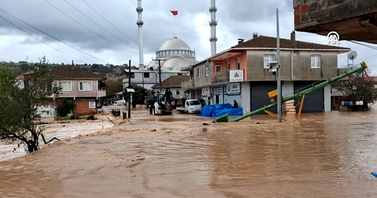 Sakarya’da 2 günlük sağanak: Metrekareye 150 kilograma yağış düştü