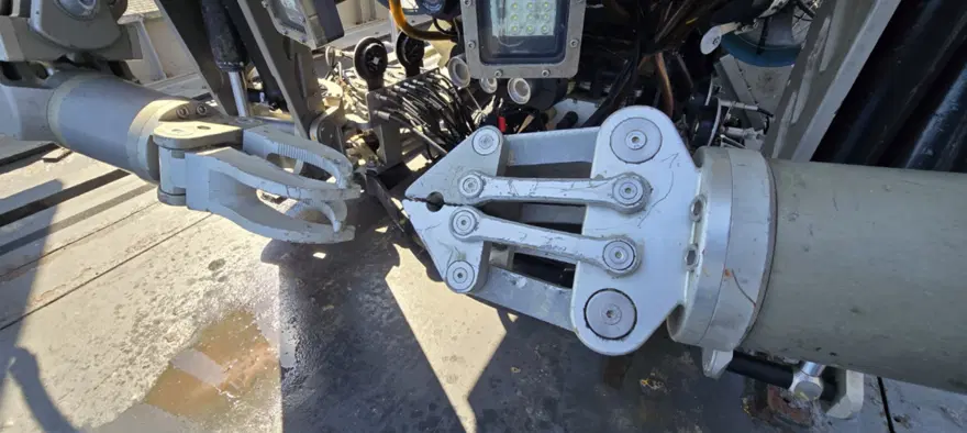 TCG Işın gemisi bölgede. Girne'deki feribot faciasında geminin enkazına robotla dalış yapılacak 5