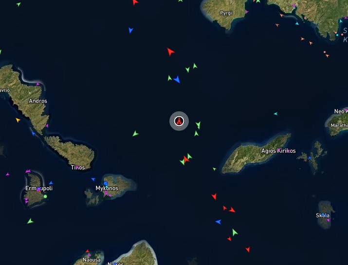 Gemiler ablukaya alınırken LNG yüklü gemi Türkiye'ye geliyor