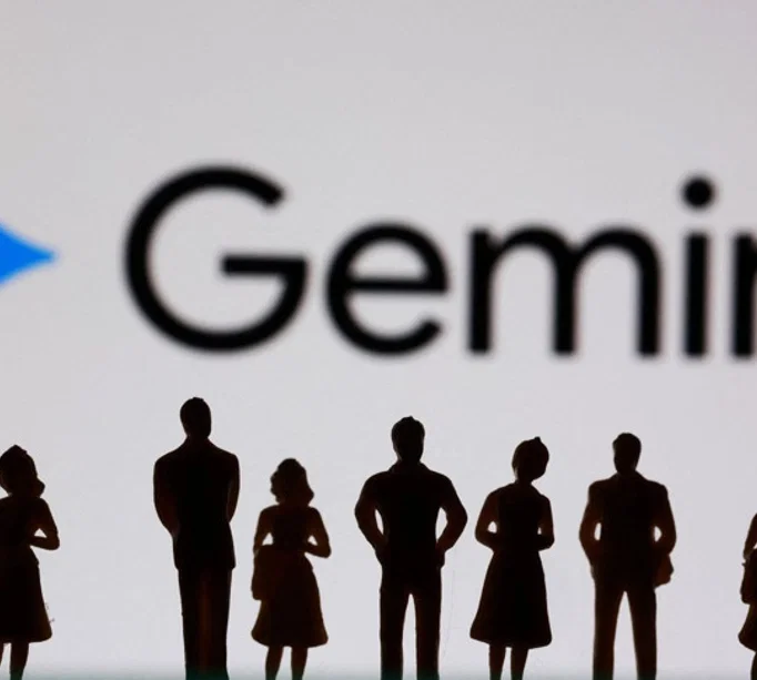 Google'ın yapay zeka mutfağında iç kriz. Perde arkasında yaşananlarGoogle kurucu ortağı Sergey Brin'in, şirketin Gemini yapay zeka modeline odaklanılması yönündeki çağrılarının ardından Alphabet, Google DeepMind'da kapsamlı bir yönetim değişikliğine gitti.