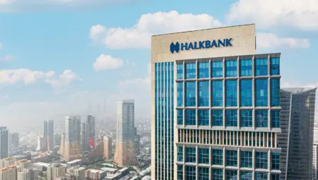 9 yıldır süren Halkbank davası düştü