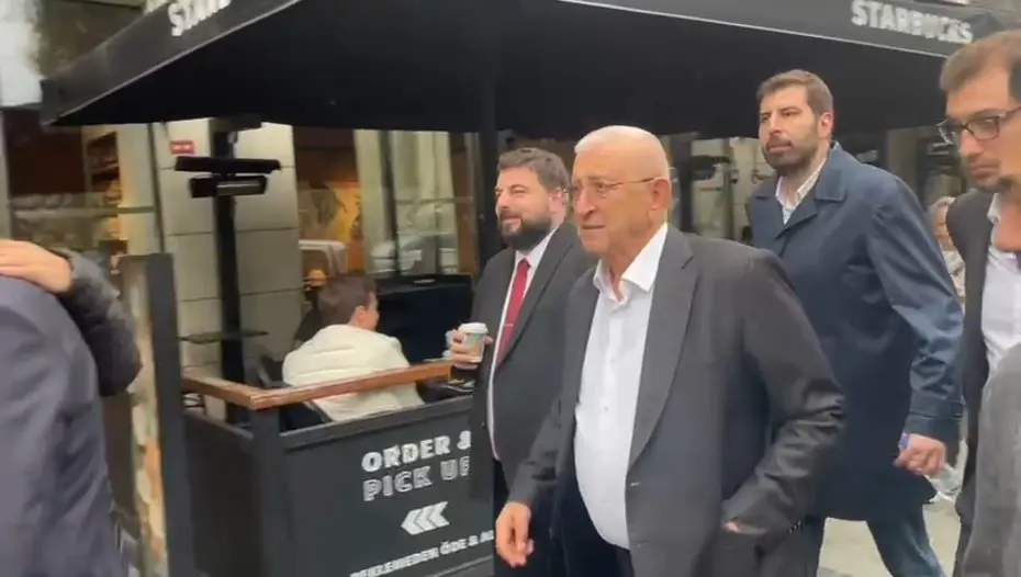 İBB yolsuzluk soruşturması: Ekrem İmamoğlu'nun babası ve oğlu ifade vermek için emniyete geldi