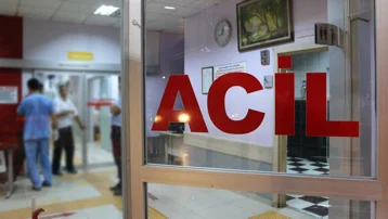Giresun'da otomobil dereye devrildi. 2 kişi öldü, 1 kişi yaralandı