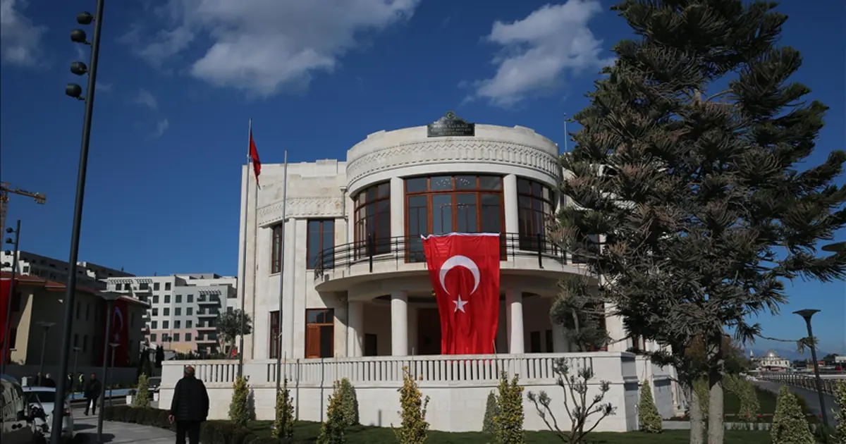 Hatay'da tarihi yapılar yeniden ayağa kalkıyor