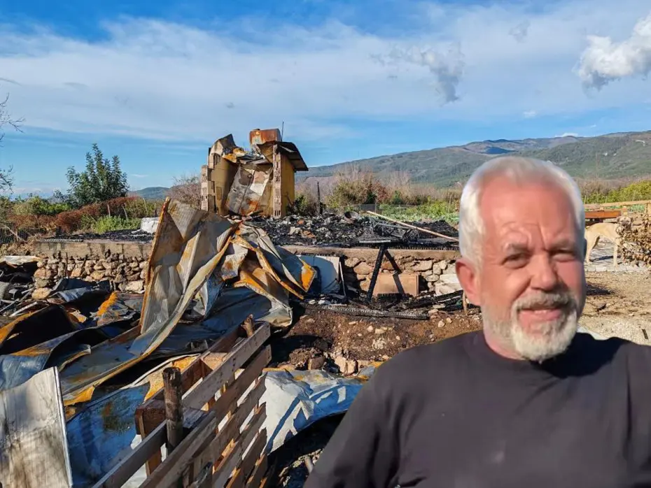 Emekli polis silahı uğruna canından oldu