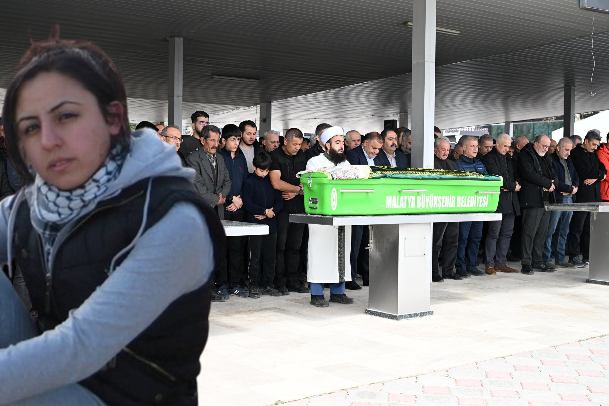 Havuzda fenalaşan Çiğdem öğretmenden acı haber