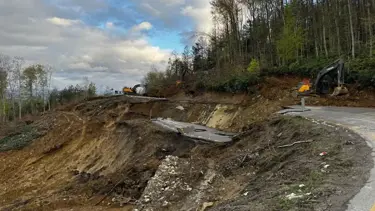 Kastamonu'da heyelan nedeniyle kapatılan yol açıldı