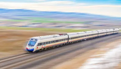 Bursa-İstanbul ve Bursa-Ankara 2 saat 15 dakika sürecek