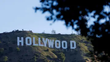 Hollywood yıldızlarından dev birleşmeye tepki. 1400'den fazla isimden mektup