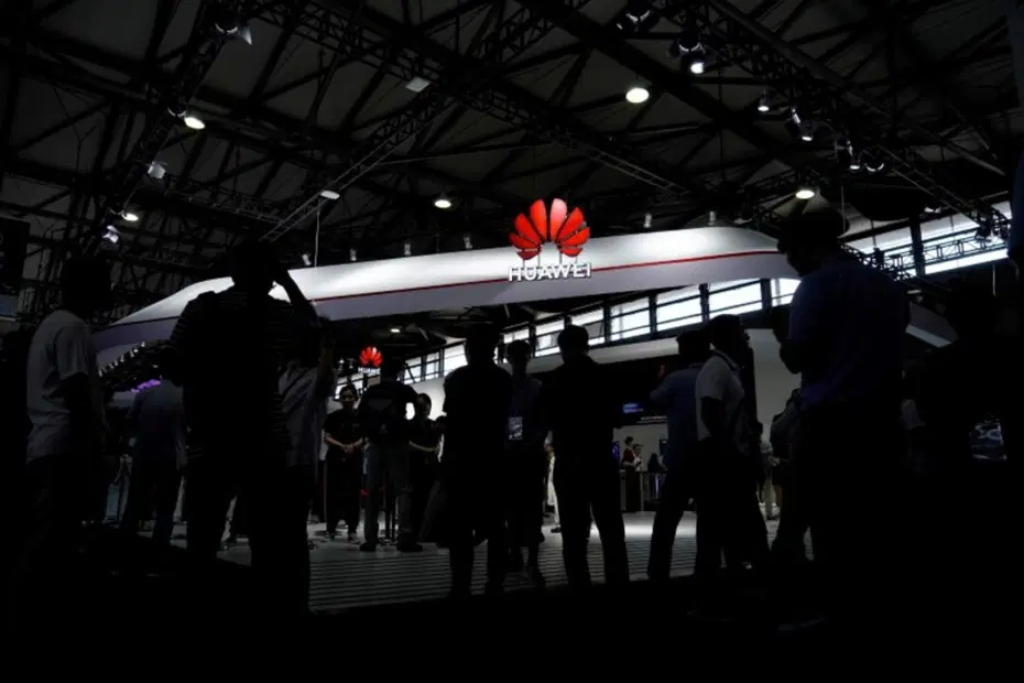 Huawei, İran'daki ticari ilişkileri nedeniyle ABD'de yargılanacak