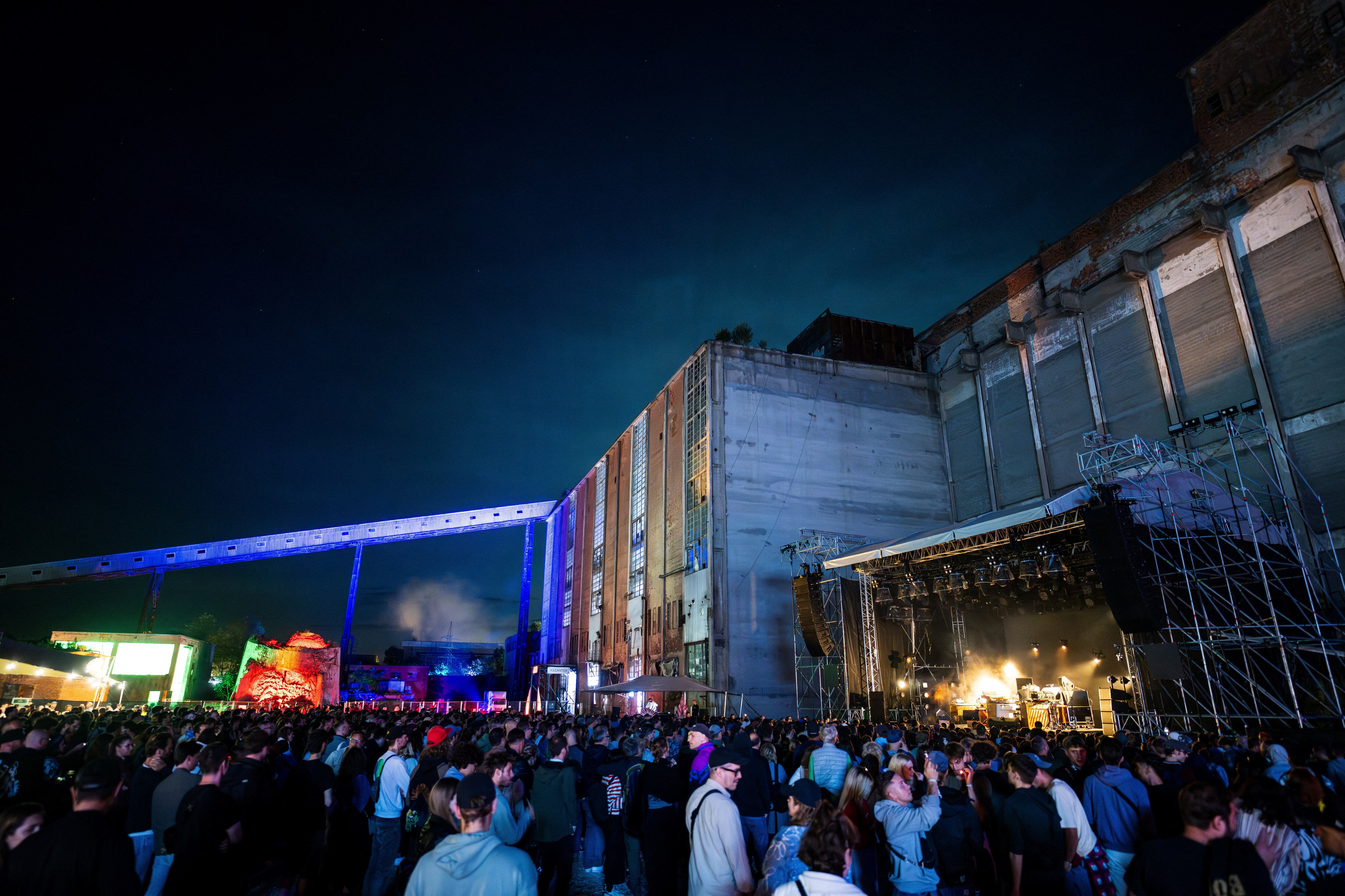 Çifte trajedi Macaristan'daki festivalin sonunu getirdi haber görseli