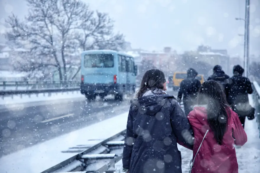 BUGÜN OKULLAR TATİL Mİ? 1 BUGÜN OKULLAR TATİL Mİ? 1