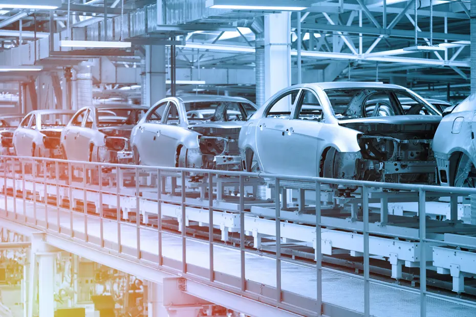 Otomotivde soğuk savaş. Toyota zirveden düşecek mi?