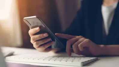 Hindistan’dan tüm telefonlara kaldırılamayan devlet uygulaması