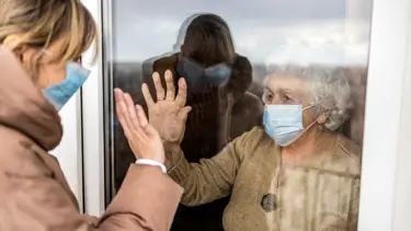 Covid salgınına "sarılma odaları" damga vurdu