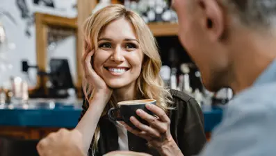 Kadınların erkeklerde çekici bulduğu 3 özellik. Bilim insanları açıkladı 