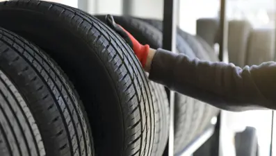 Zorunlu kış lastiği uygulaması başladı: Fiyatları ne kadar? 