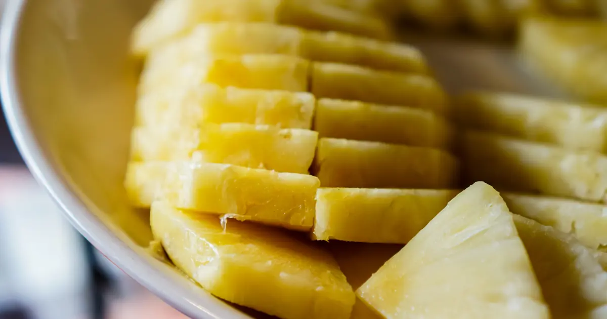 Ananas İltihabı Kurutuyor: Tüketimi Havuç Kadar Yaygınlaştı! kapak görseli