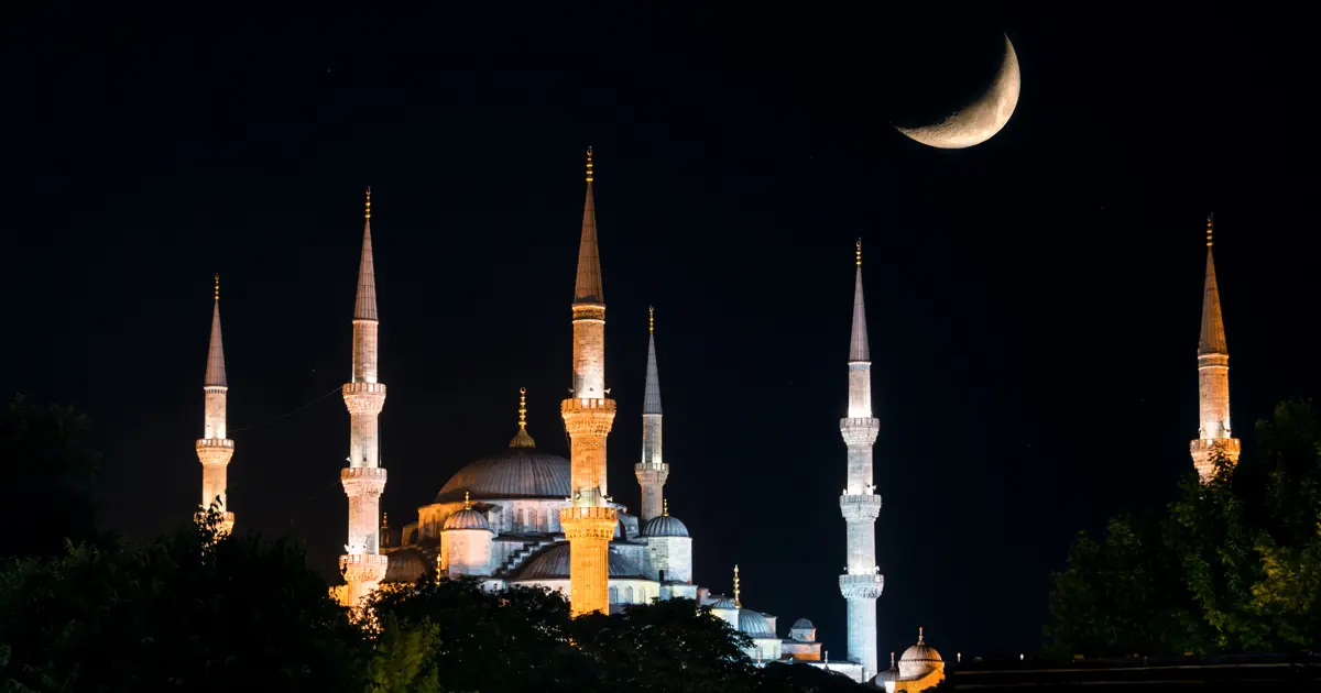 İl il sahur saatleri 2026: İstanbul, Ankara ve İzmir'de sahur saat kaçta? (Diyanet Ramazan imsakiyesi)